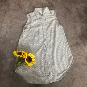 🔸SALE🔸H&M Patterned sleeveless blouse